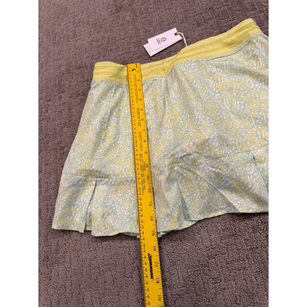 Tasc Skort Skirt Sz. M Green Rhythm Tennis Golf Pickleball Athletic NWT (Q1) - Picture 4 of 6